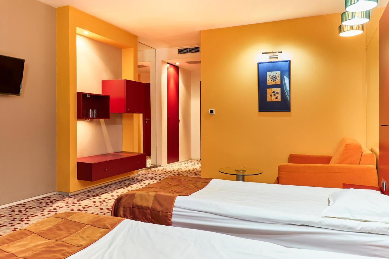 Monet Hotel Plovdiv Eksteriør bilde